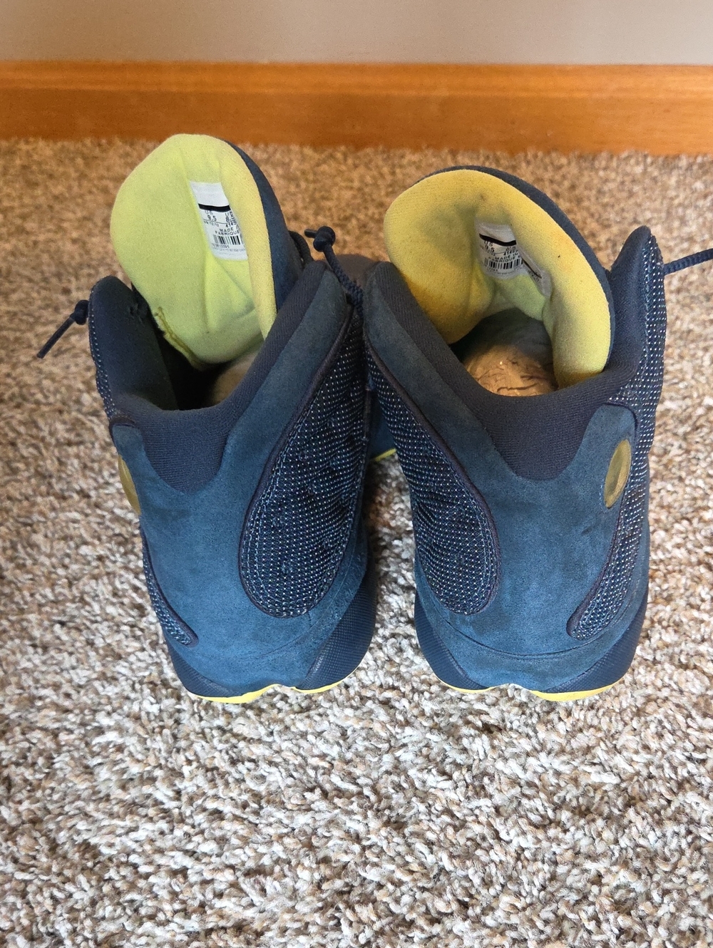 AIR JORDAN Retro 13 "Squadron Blue" Size 9.5 - Picture 10 of 16